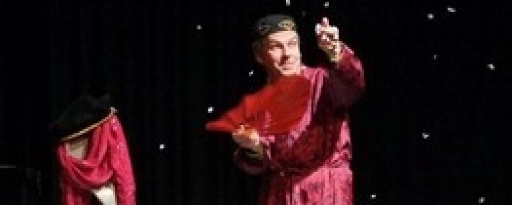 The Tempest In a Teacup – Sterts Theatre